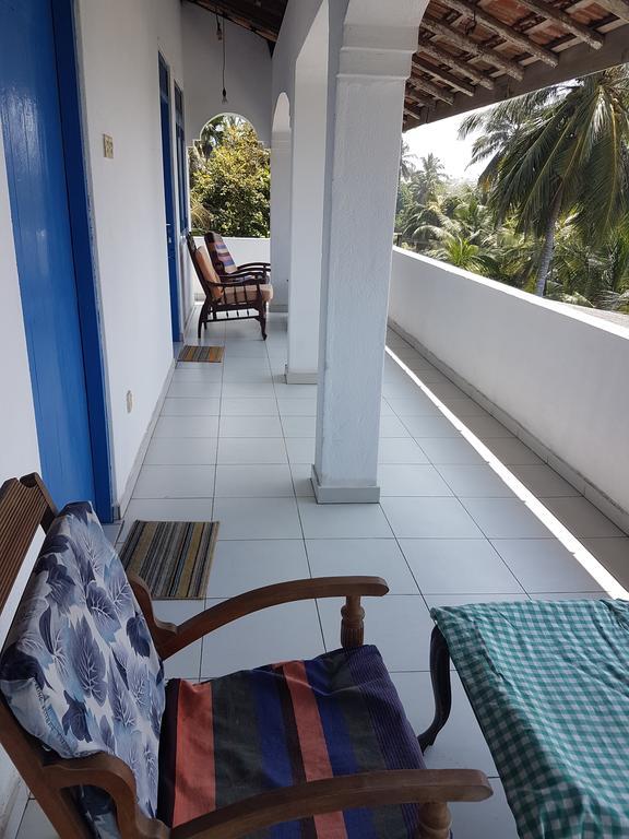 The Ocean Bed and Breakfast Unawatuna Eksteriør billede