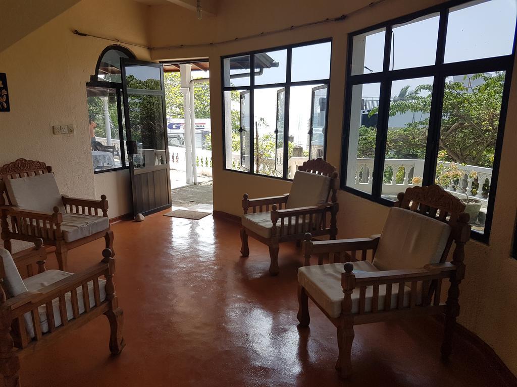 The Ocean Bed and Breakfast Unawatuna Eksteriør billede