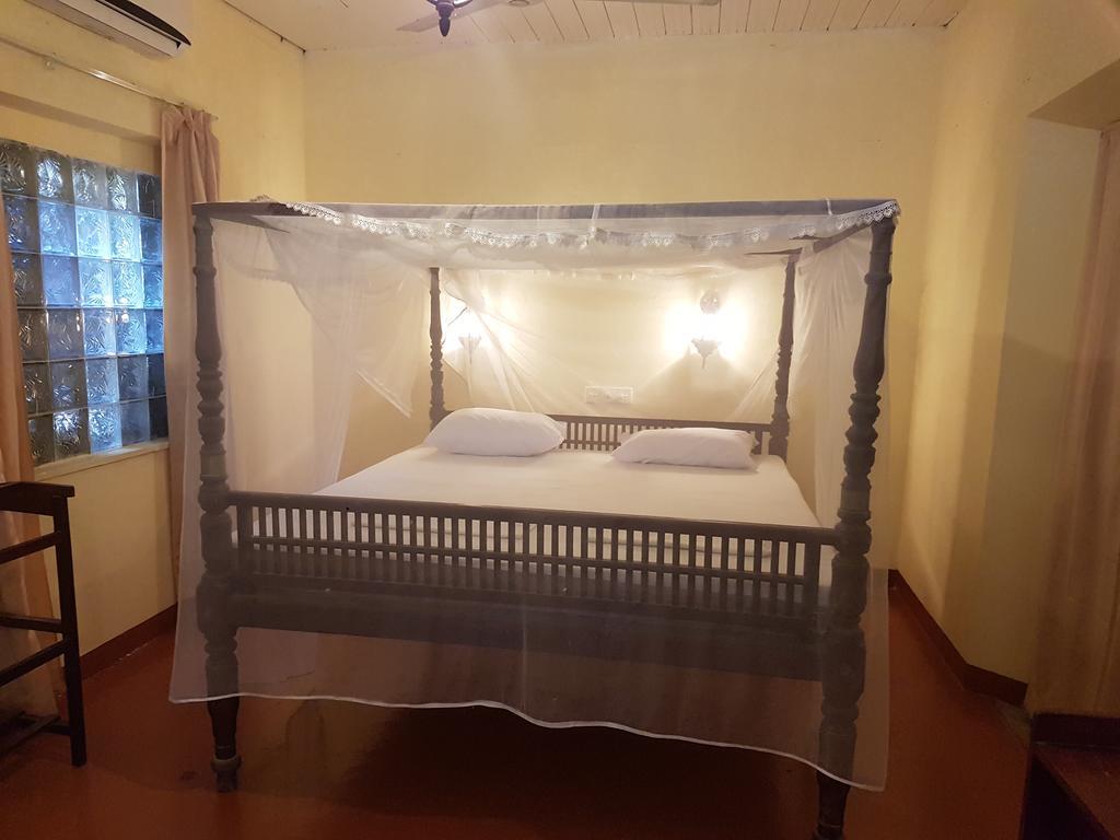 The Ocean Bed and Breakfast Unawatuna Eksteriør billede